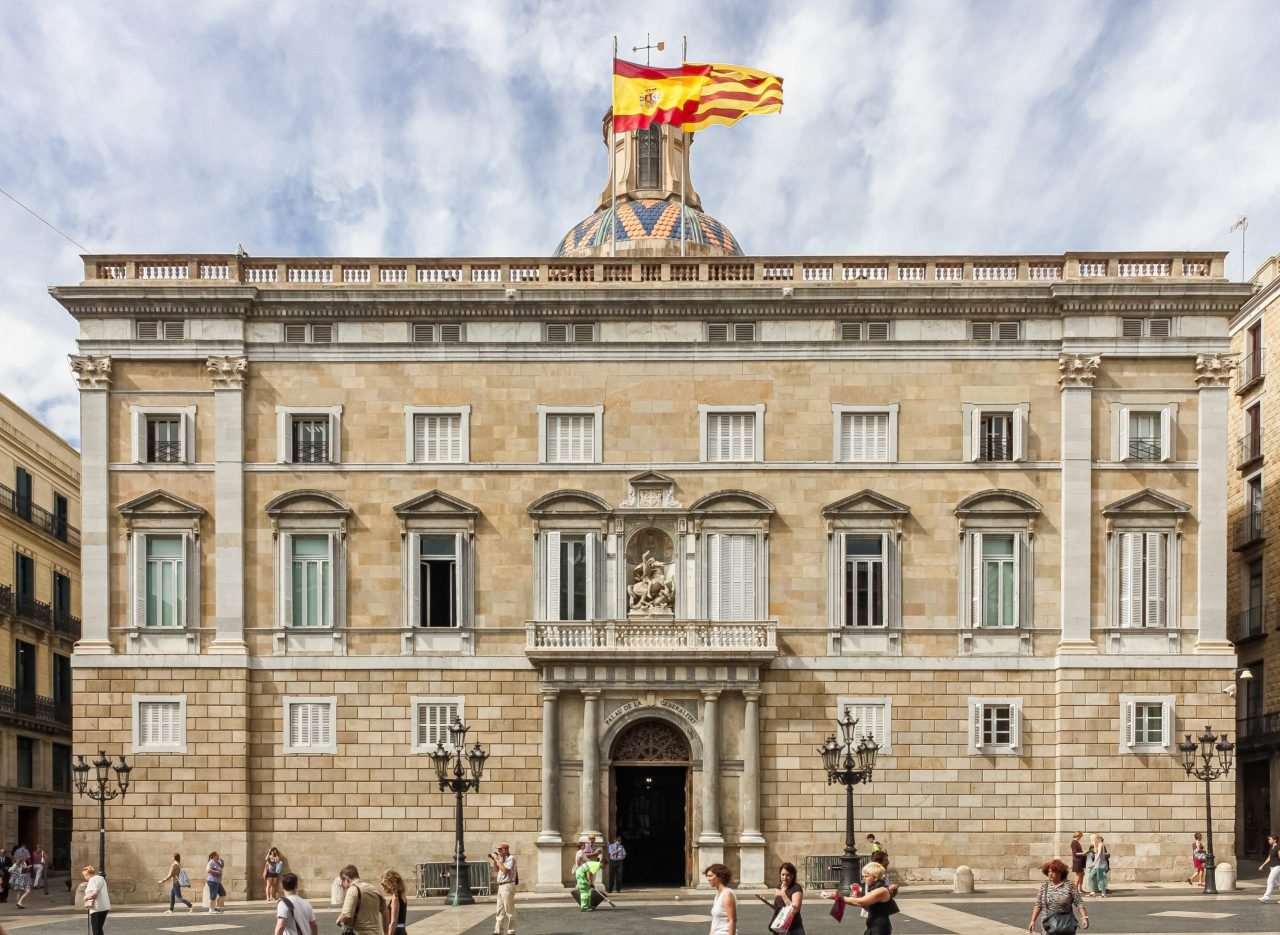 Plaza De Sant Jaume Lugares De Barcelona